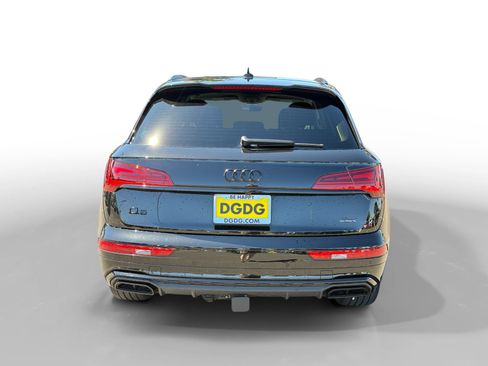 Used 2023 Audi Q5 2.0T Premium Plus w/ Premium Plus Package AWD/4WD image 4