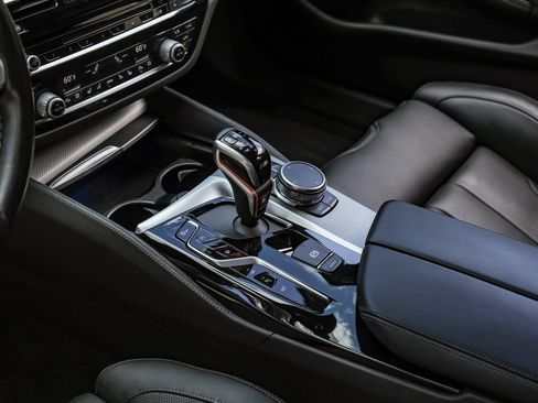 Used 2019 BMW M5 w/ Executive Package AWD/4WD image 28