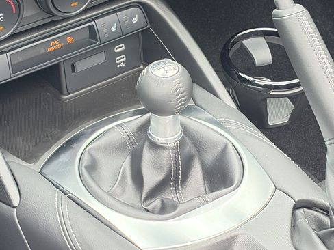 New 2026 MAZDA MX-5 Miata Club RWD image 12