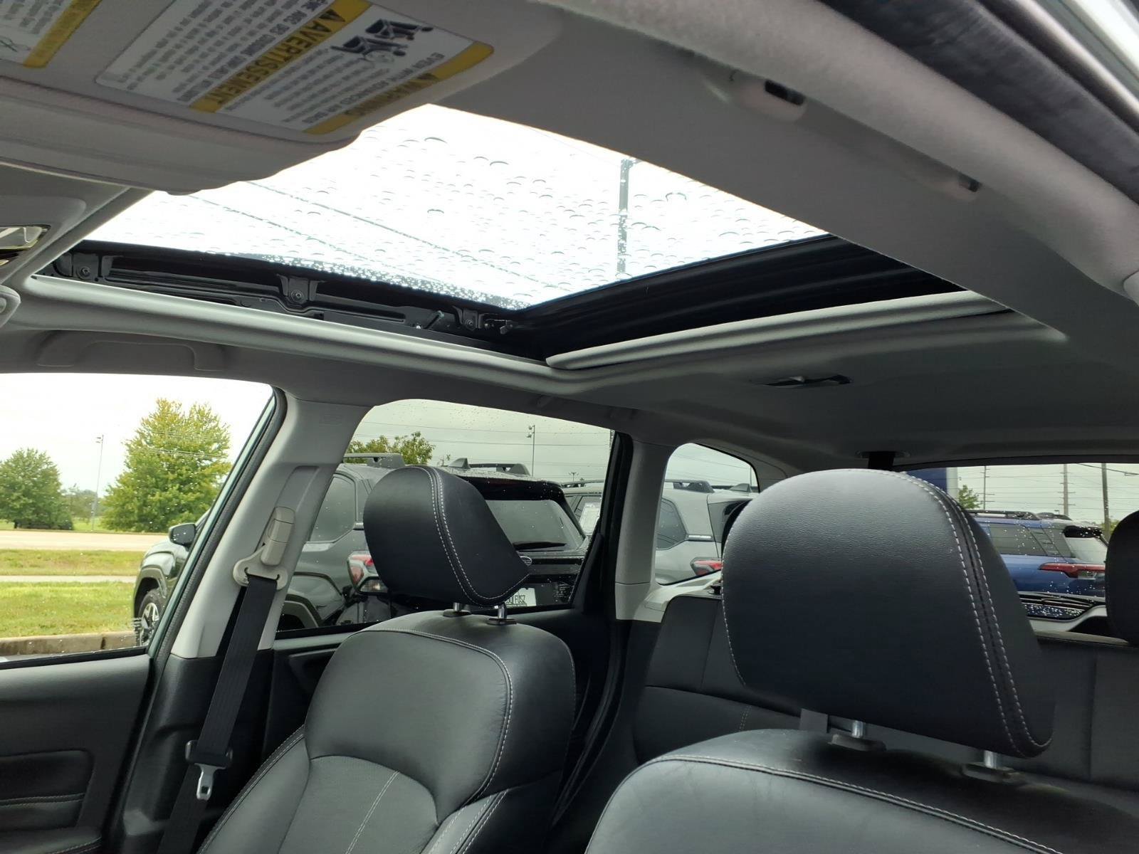 Used 2017 Subaru Forester 2.5i Touring AWD/4WD image 25
