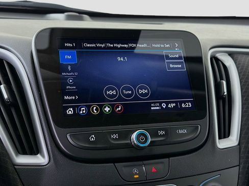 Used 2023 Chevrolet Malibu LT image 16