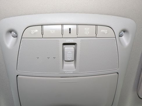 Used 2017 Nissan Murano Platinum w/ Platinum Technology Package image 31