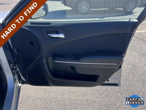 Used 2023 Dodge Charger SXT image 30