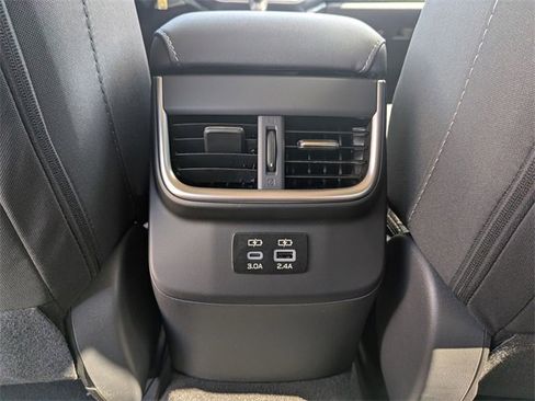 New 2025 Subaru Outback Premium image 23