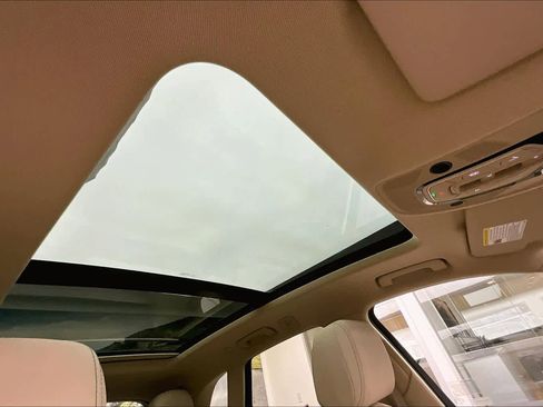 Used 2021 Audi Q5 Premium Plus w/ Premium Plus Package image 13