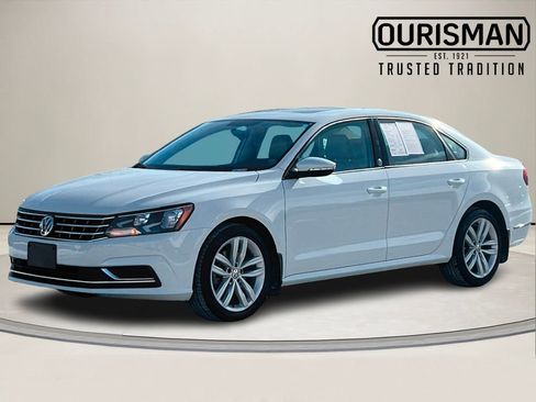 Used 2019 Volkswagen Passat 2.0T Wolfsburg image 2