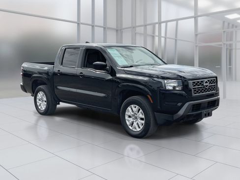 Used 2023 Nissan Frontier SV AWD/4WD image 8