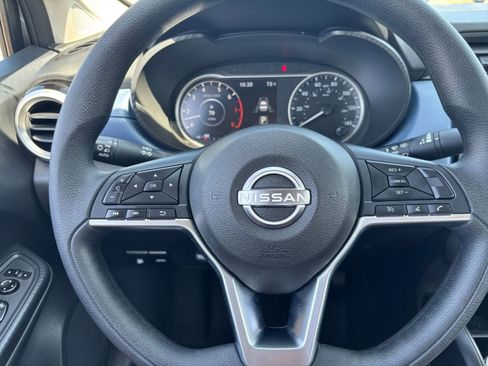 Used 2025 Nissan Versa SV FWD image 25