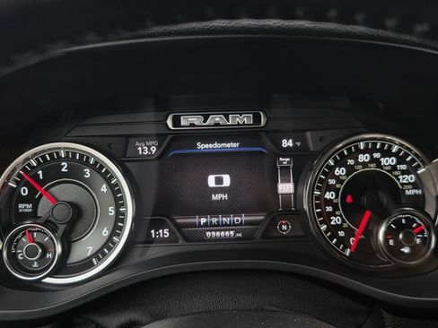 Used 2021 RAM 1500 Laramie image 17