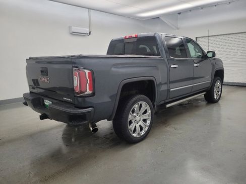 Used 2017 GMC Sierra 1500 Denali w/ Denali Ultimate Package AWD/4WD image 10