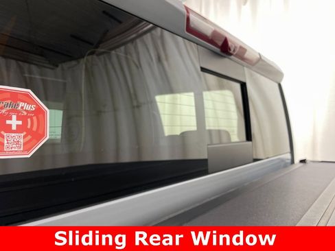 Used 2024 GMC Sierra 2500 AT4X image 18