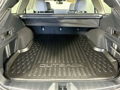 Certified 2025 Subaru Outback Premium AWD/4WD image 33