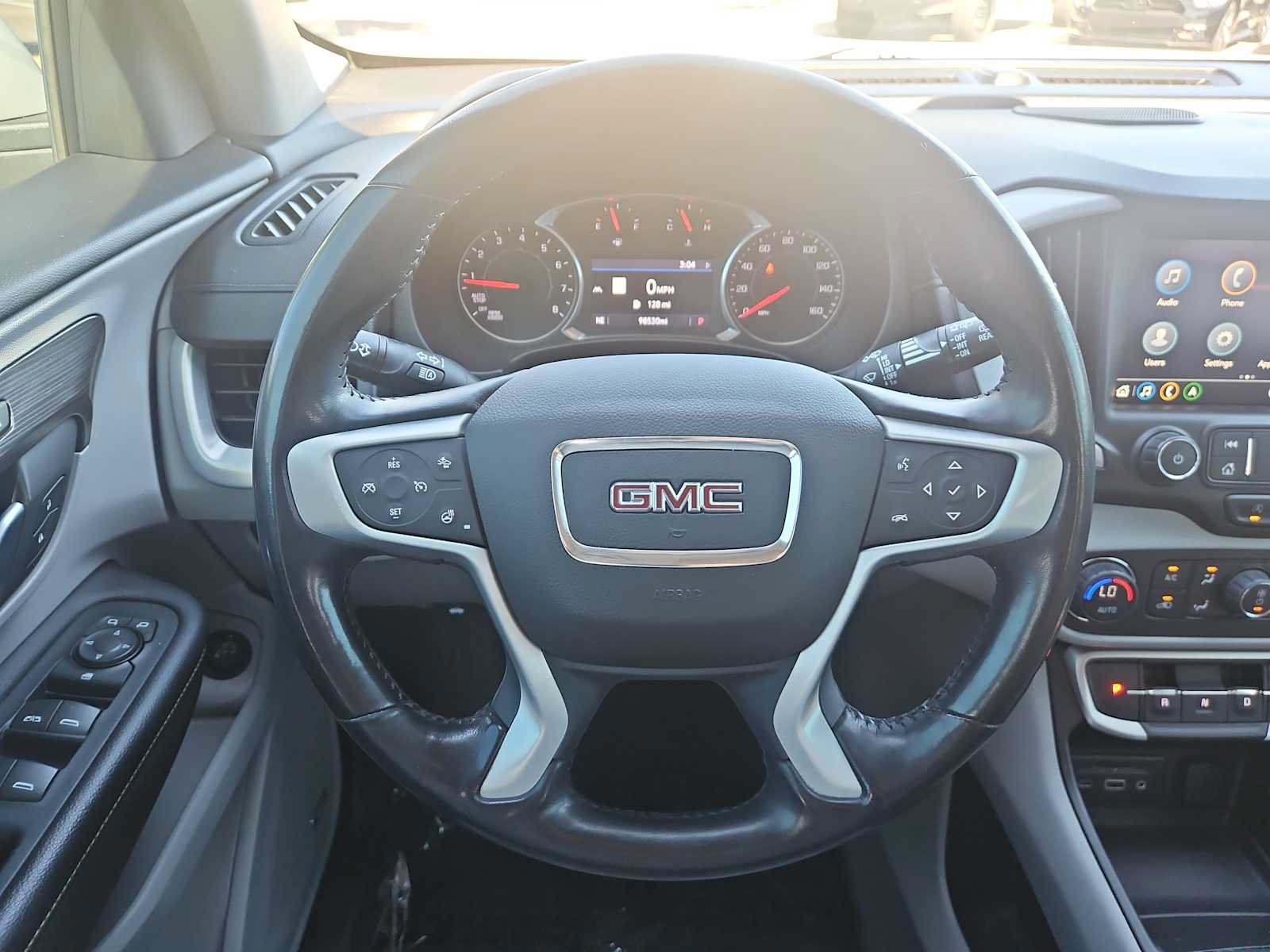 Used 2022 GMC Terrain SLT w/ Infotainment Package II FWD image 11