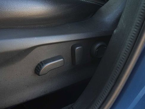 Used 2020 Subaru Forester Premium image 12