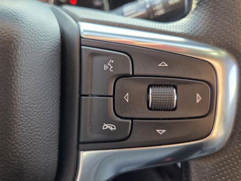 Certified 2025 Chevrolet Blazer LT FWD image 33