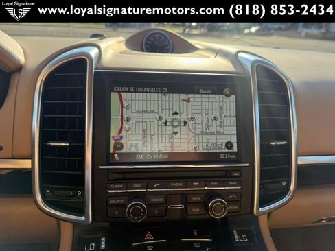Used 2012 Porsche Cayenne AWD/4WD image 27