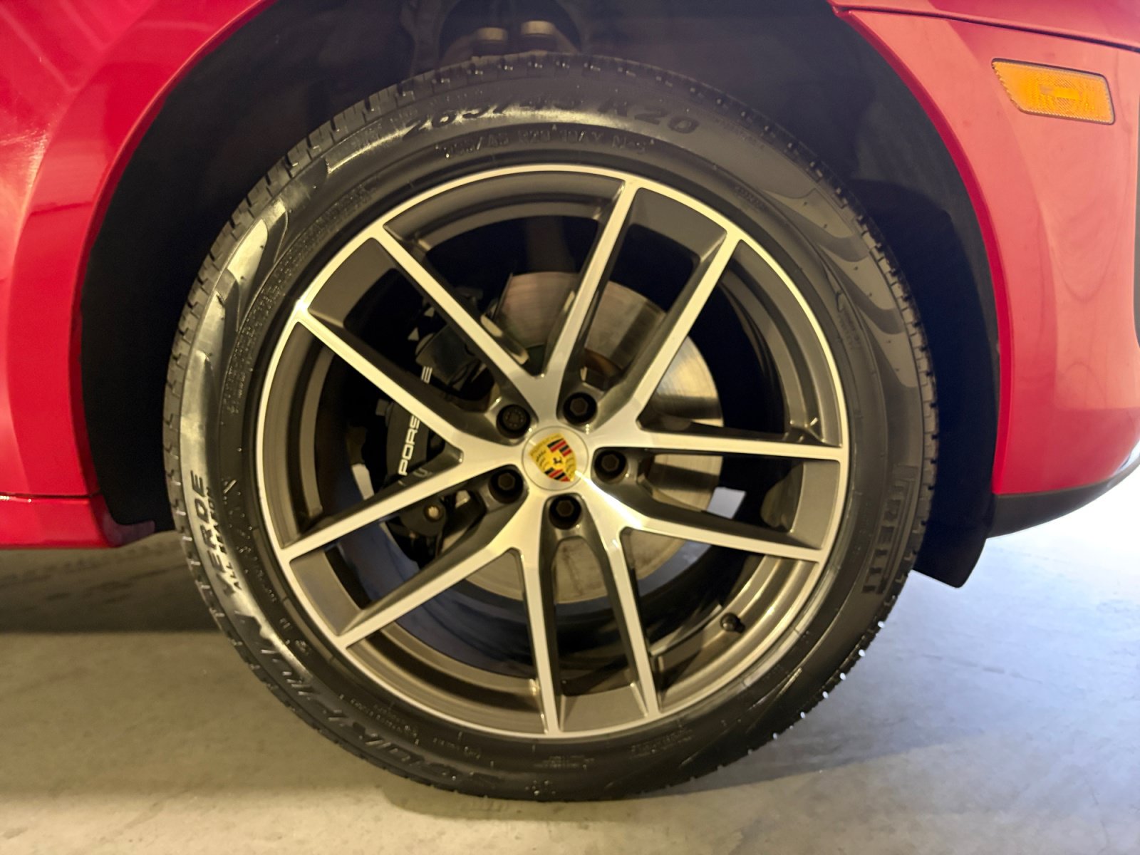 Certified 2023 Porsche Macan S AWD/4WD image 19