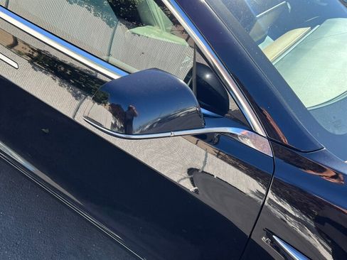 Used 2018 Tesla Model 3 Long Range image 10