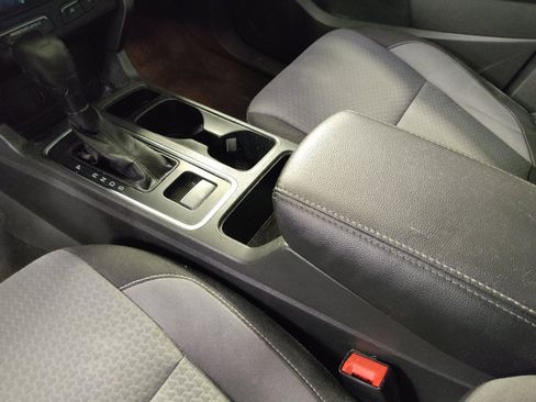 Used 2017 Ford Escape SE FWD image 26