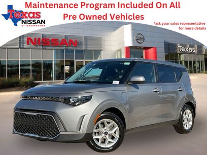 Used 2025 Kia Soul LX w/ LX Technology Package