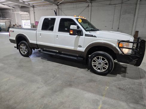 Used 2015 Ford F250 King Ranch w/ FX4 Off-Road Package AWD/4WD image 18