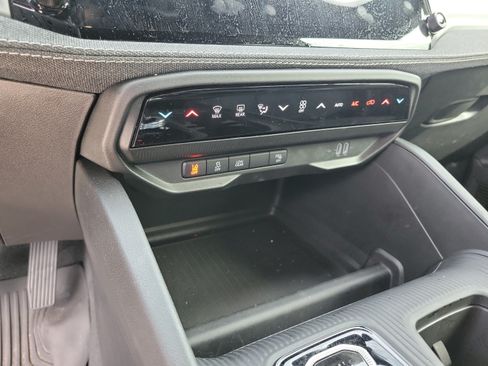 Certified 2026 Jeep Cherokee Laredo AWD/4WD image 18
