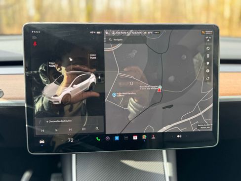 Used 2020 Tesla Model Y Long Range image 16