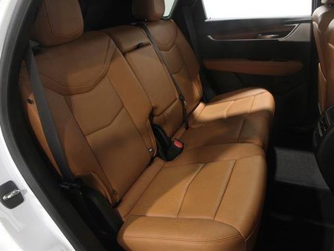 Used 2024 Cadillac XT5 Premium Luxury w/ LPO, Floor Liner Package AWD/4WD image 20