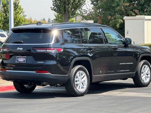 New 2025 Jeep Grand Cherokee L Laredo w/ Luxury Tech Group I image 4