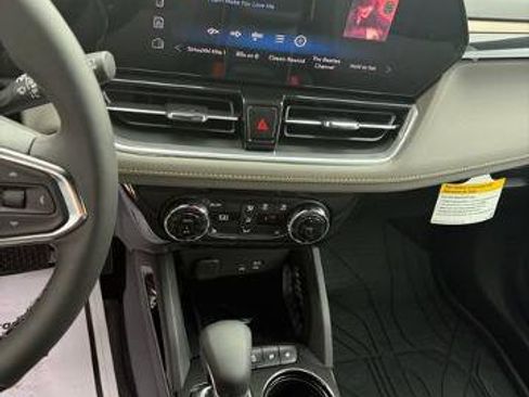 New 2026 Chevrolet TrailBlazer ACTIV w/ Convenience Package FWD image 11