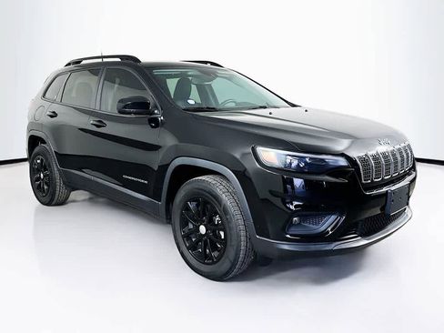 Used 2022 Jeep Cherokee Latitude Lux w/ Sun & Sound Group image 24