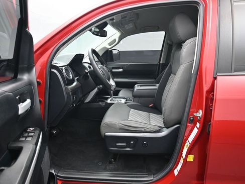 Used 2019 Toyota Tundra SR5 image 9