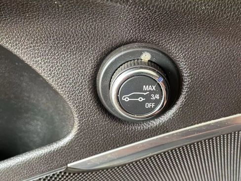 Used 2020 Buick Enclave Essence image 23