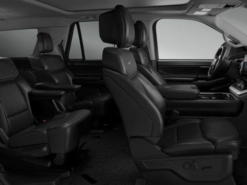 New 2026 Ford Expedition Platinum image 29