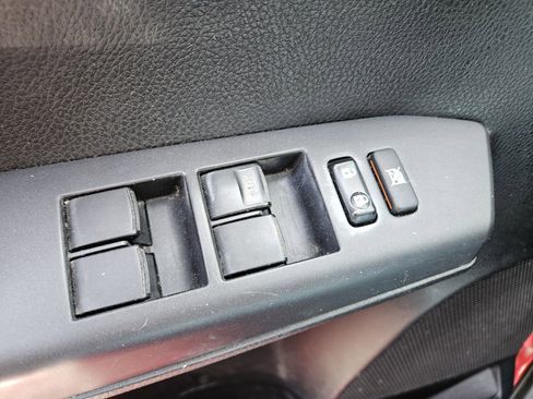 Used 2017 Toyota RAV4 XLE FWD image 31