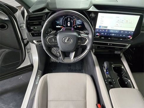 Certified 2025 Lexus RX 350 Premium w/ Convenience Package image 17