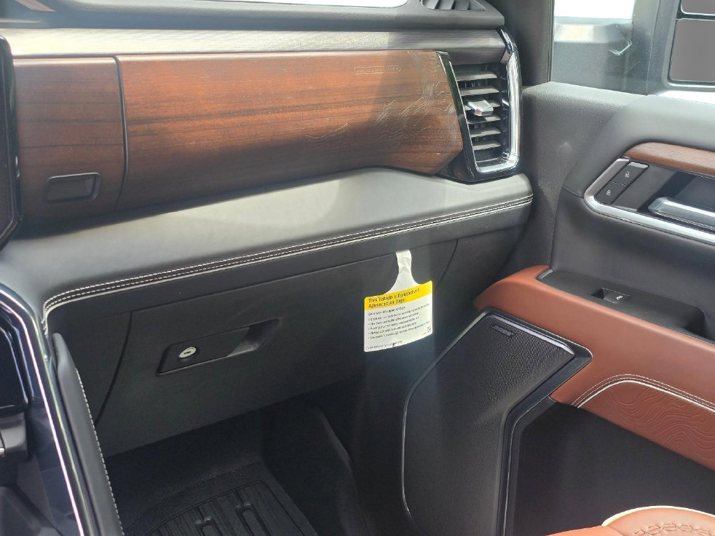 Used 2025 GMC Sierra 3500 Denali Ultimate AWD/4WD image 20