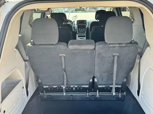Used 2015 Dodge Grand Caravan SE w/ Quick Order Package 29E SE image 13