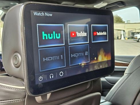 Used 2023 Cadillac Escalade Sport Platinum w/ LPO, ONYX Package image 19