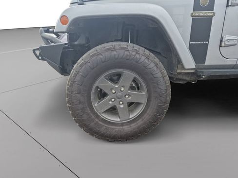 Used 2016 Jeep Wrangler Unlimited Sport AWD/4WD image 9