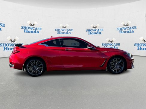 Used 2017 INFINITI Q60 Red Sport 400 image 9