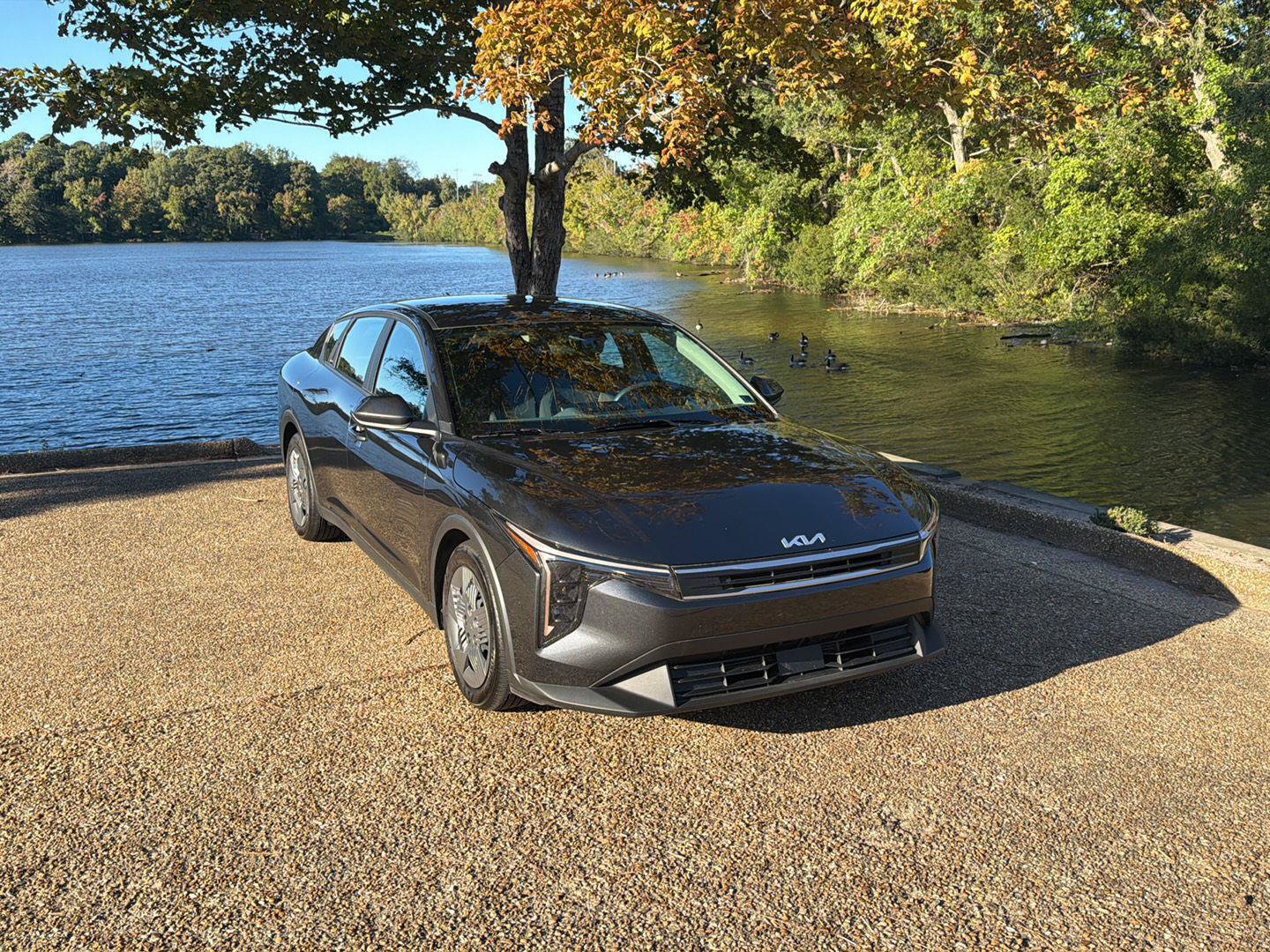 Used 2025 Kia K4 FWD image 2