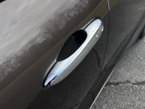 Used 2018 Maserati Ghibli GranLusso image 48