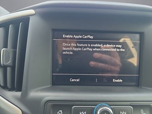 Used 2023 GMC Terrain SLE w/ Driver Convenience Package image 31