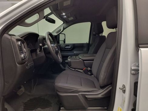 Used 2023 GMC Sierra 3500 Pro w/ Convenience Package AWD/4WD image 5