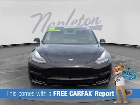 Used 2018 Tesla Model 3 Mid Range RWD image 2