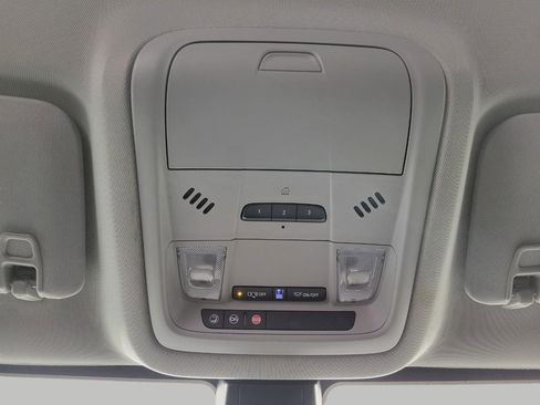 Used 2023 GMC Acadia AT4 image 18