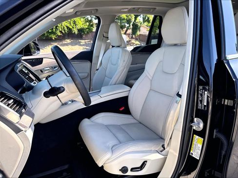 Used 2024 Volvo XC90 T8 Ultimate w/ Protection Package Premier AWD/4WD image 28