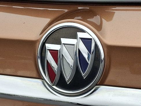 Used 2017 Buick Encore Essence image 29