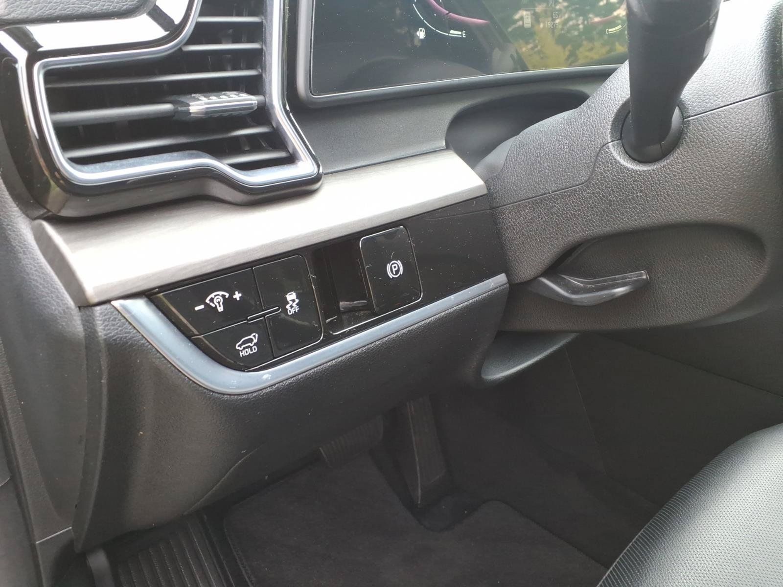 Used 2023 Kia Sportage X-Line w/ X-Line Premium Package AWD/4WD image 20